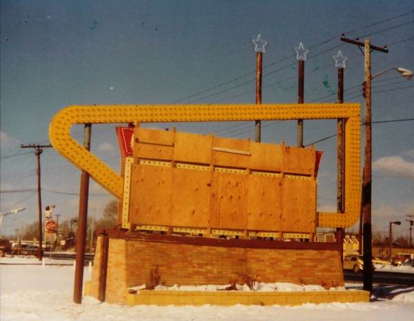 Pontiac Drive-In Theatre - Marquee 1977 From Greg Mcglone (newer photo)